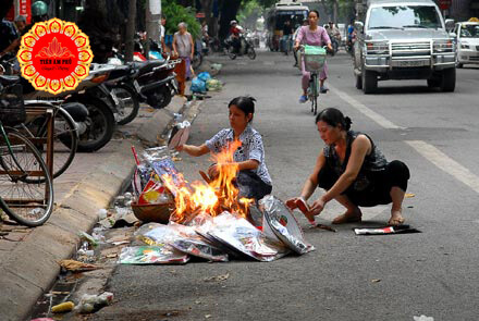 Phân tích về quy định về đốt vàng mã