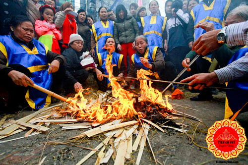 hoạt động lễ hội ở Đình Đền