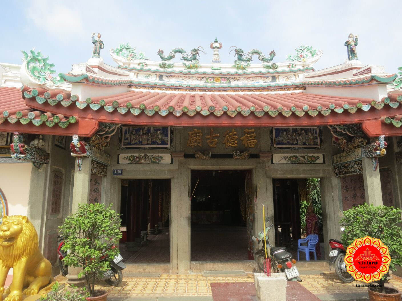 Kiến trúc Đình Đền được làm mái cong