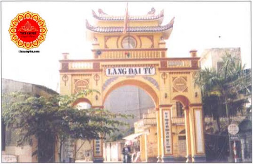 Cổng Làng Đại Từ Phường Đại Kim – Quận Hoàng Mai – Tiền âm phủ
