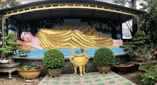 ột số điểm khác trong khuôn viên của chùa  Bửu Lâm